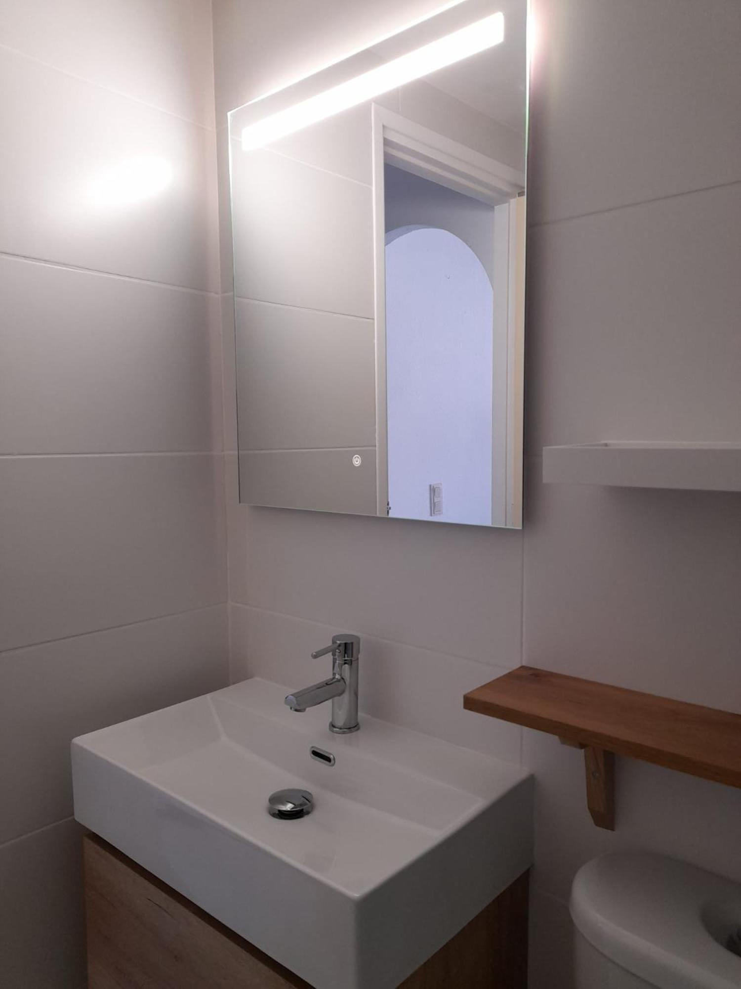 Appartement Lumineux Sur Les Canaux Roses Kültér fotó